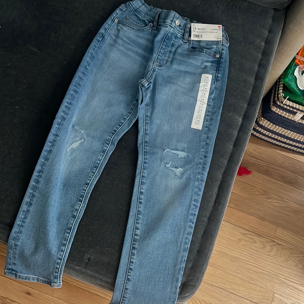 BUNDLE of 3, size 7-8 pull on jeans from UNIQLO,1 NWT2 gently used, pullon style